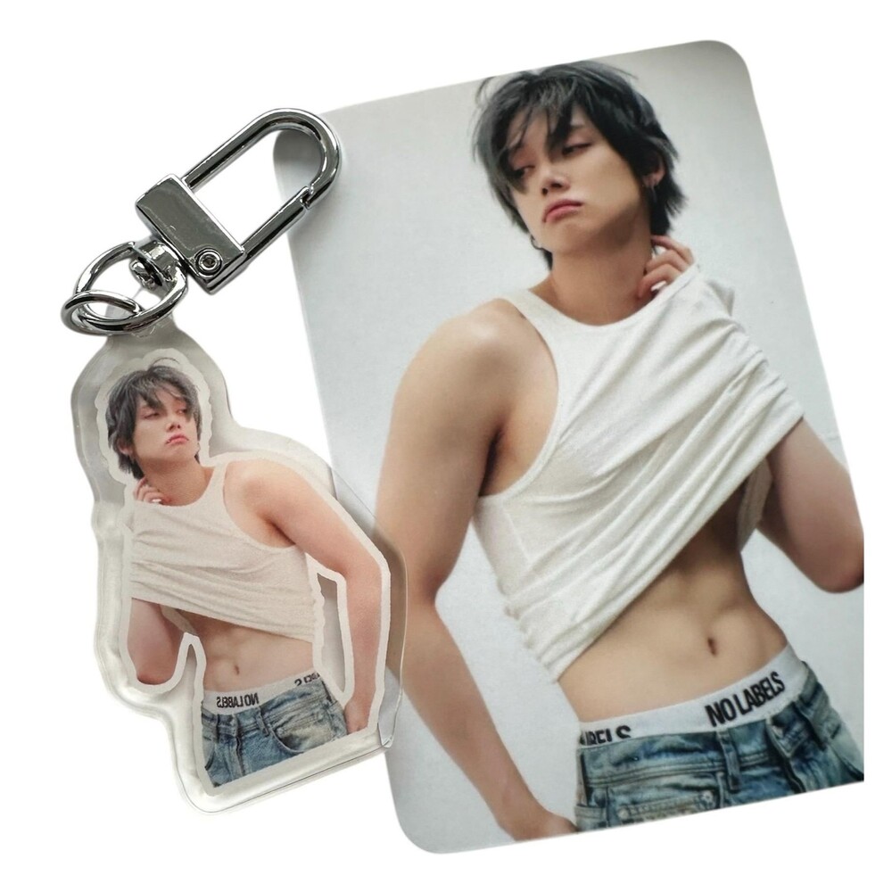 Yeojnun Kpop Tomorrow x Together TXT Keychain Accessory MOA Photocard